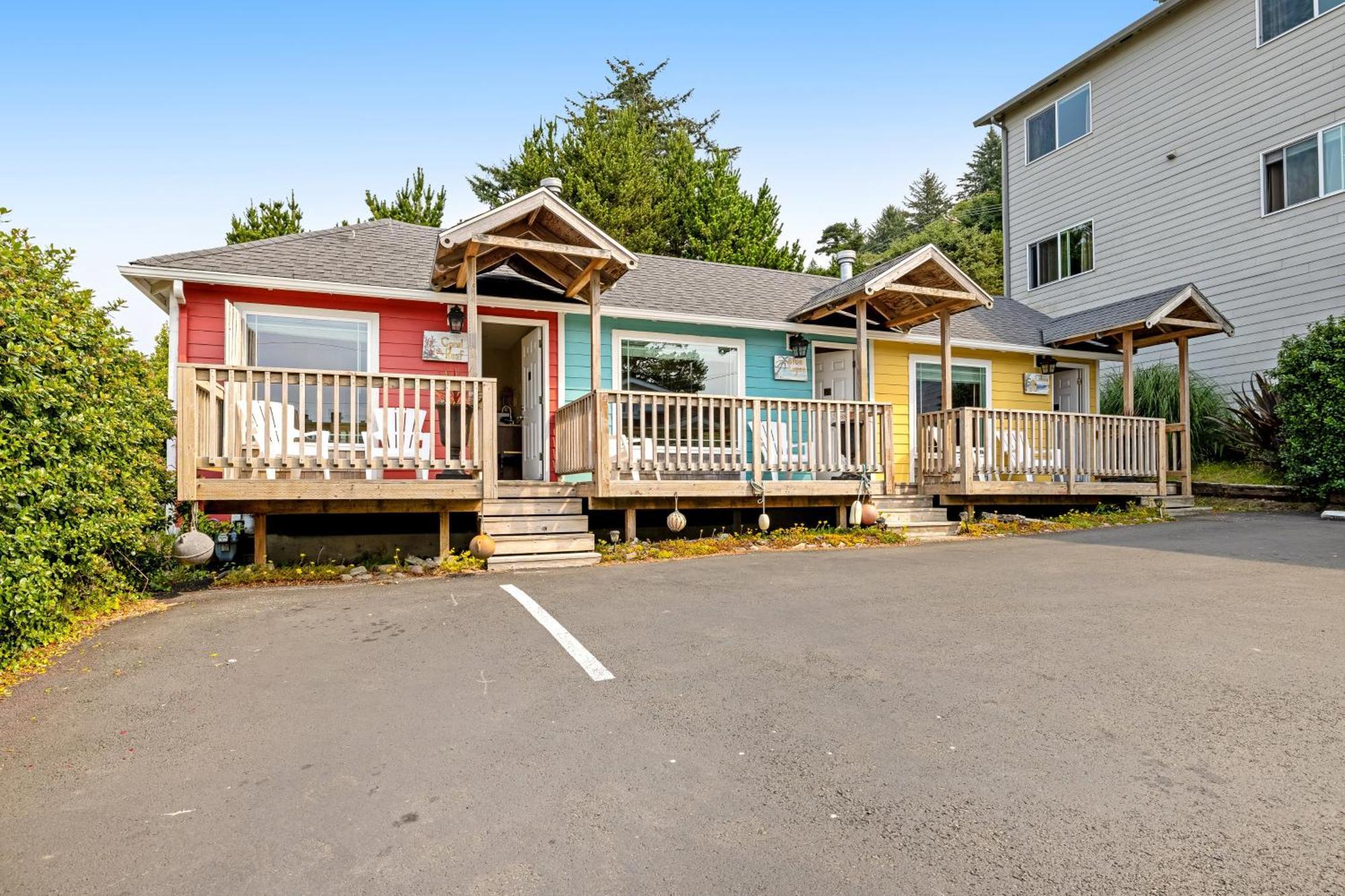 Captain'S Quarters And Cabins Depoe Bay Pokoj fotografie